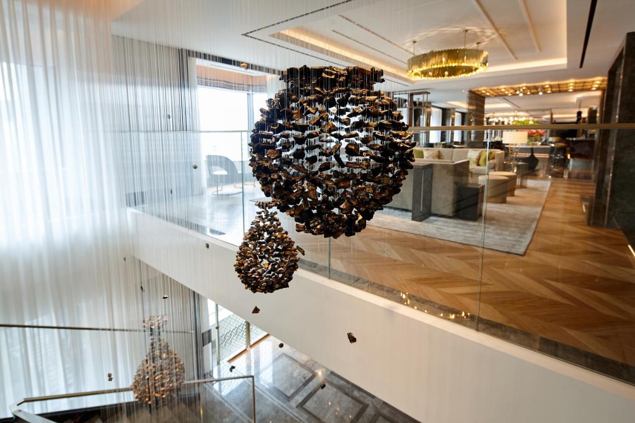Lotte Hotel Seoul Executive Tower Esterno foto The interior of the hotel