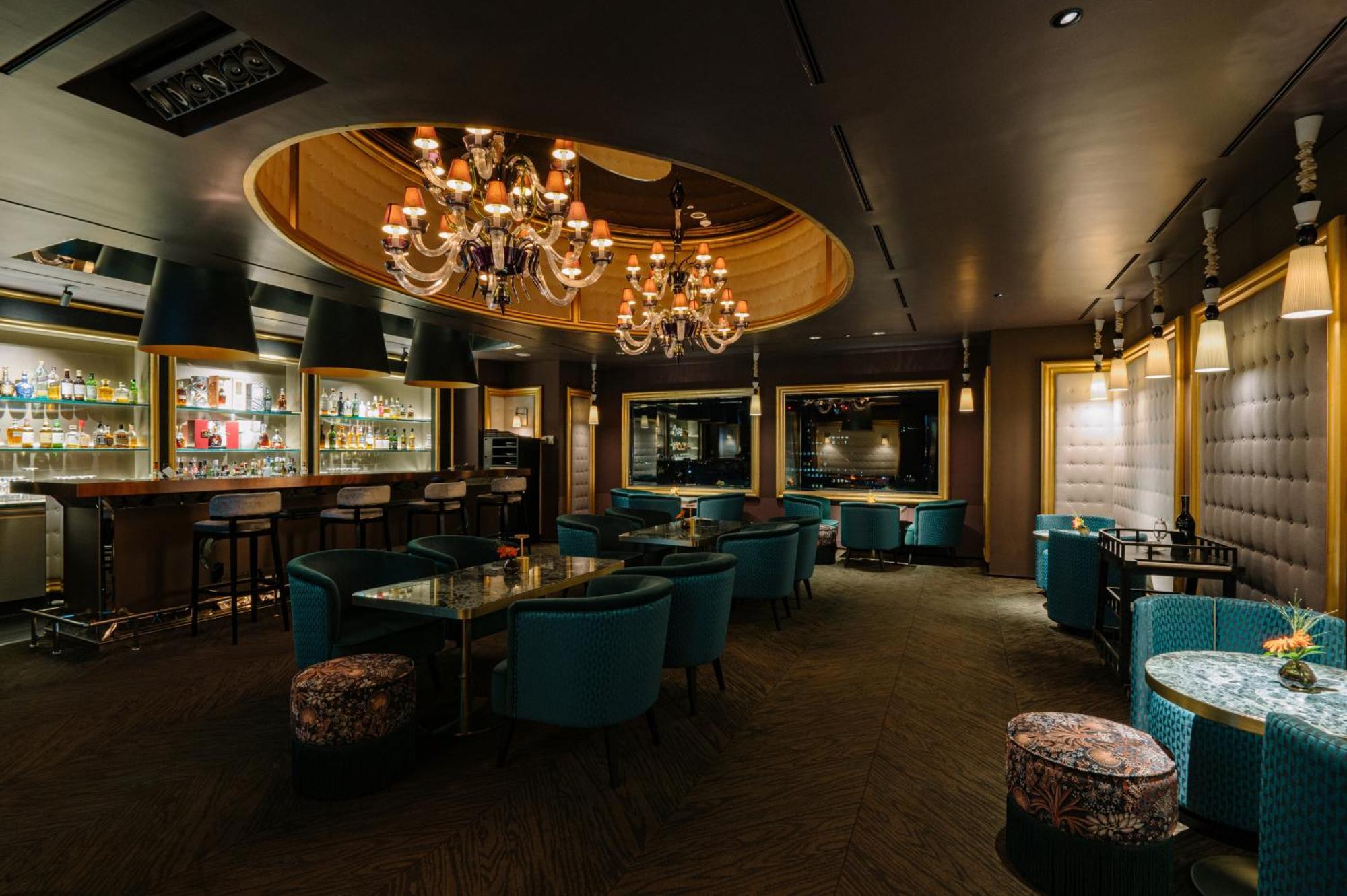 Lotte Hotel Seoul Executive Tower Esterno foto The interior of the bar